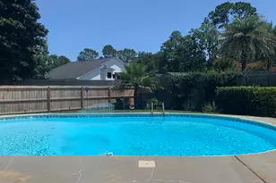 1380 Calcutta Dr, Gulf Breeze, FL 32563 - Photo 18