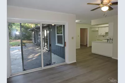 1885 Broyhill Cir, Pensacola, FL 32526 - Photo 10