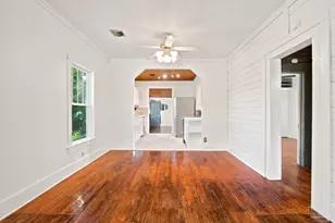 2320 17th Ave, Pensacola, FL 32503 - Photo 10