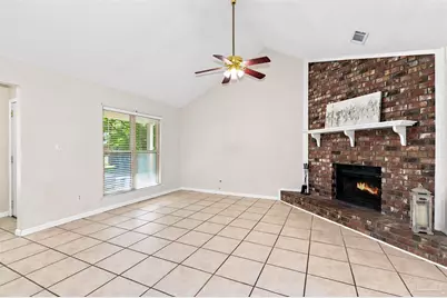 1464 Sanibel Ln, Gulf Breeze, FL 32563 - Photo 4