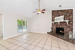 1464 Sanibel Ln, Gulf Breeze, FL 32563 - Photo 4