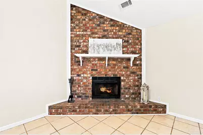 1464 Sanibel Ln, Gulf Breeze, FL 32563 - Photo 6