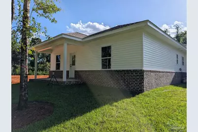 3028 N 11th Ave, Milton, FL 32583 - Photo 6