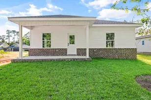 3028 N 11th Ave, Milton, FL 32583 - Photo 6