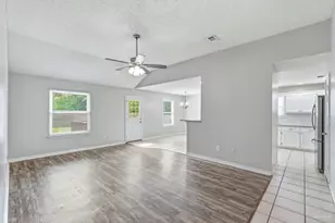 2248 Kerra Ln, Navarre, FL 32566 - Photo 10