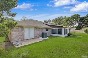2340 Tobie Dean Rd, Cantonment, FL 32533 - Photo 16