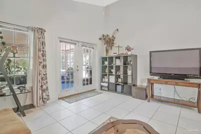 3918 Sunny Manor Cr, Milton, FL 32583 - Photo 16