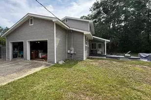 2125 Pearson Rd, Milton, FL 32583 - Photo 10
