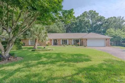 6740 Bunker Hill Cir, Pensacola, FL 32506 - Photo 2