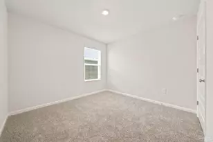 4381 Tiger Oak Ct, Pace, FL 32571 - Photo 8