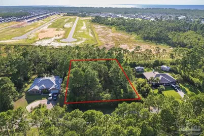 2339 Winfield Dr, Navarre, FL 32566 - Photo 2