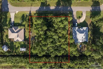 2339 Winfield Dr, Navarre, FL 32566 - Photo 10