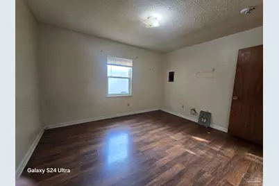 600 W Hernandez St, Pensacola, FL 32501 - Photo 8