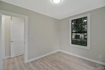 119 Manchester St, Pensacola, FL 32507 - Photo 24