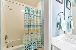 3238 Quiet Water Ln, Gulf Breeze, FL 32563 - Photo 34