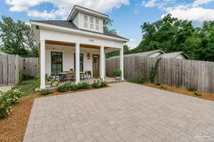 1208 E Fisher St, Pensacola, FL 32503 - Photo 2