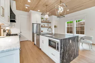 1208 E Fisher St, Pensacola, FL 32503 - Photo 10