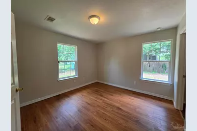 8510 Pond Ave, Pensacola, FL 32534 - Photo 6