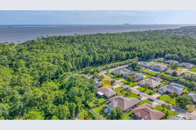 1347 Connemara Cir, Gulf Breeze, FL 32563 - Photo 52