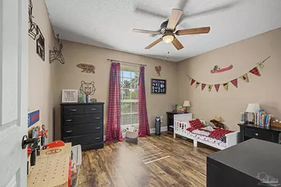 1347 Connemara Cir, Gulf Breeze, FL 32563 - Photo 30