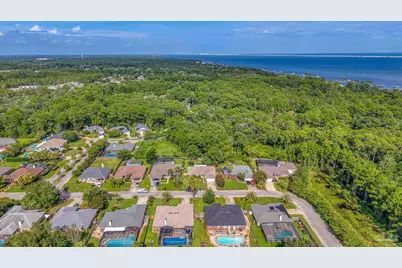 1347 Connemara Cir, Gulf Breeze, FL 32563 - Photo 62