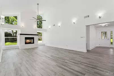 3049 Creekwood Dr, Cantonment, FL 32533 - Photo 18