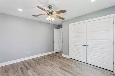 3049 Creekwood Dr, Cantonment, FL 32533 - Photo 36