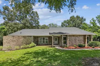 3049 Creekwood Dr, Cantonment, FL 32533 - Photo 6