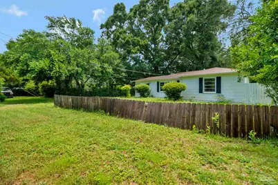 510 Forest Park Dr, Pensacola, FL 32506 - Photo 32