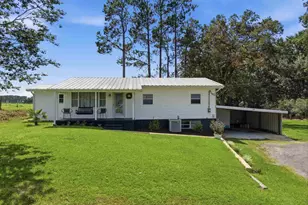 5731 Morgan Rd, McDavid, FL 32568 - Photo 1