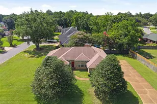 5334 Stafford Cir, Pace, FL 32571 - Photo 4