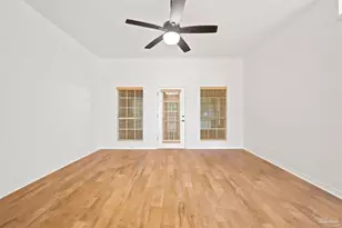 5334 Stafford Cir, Pace, FL 32571 - Photo 8