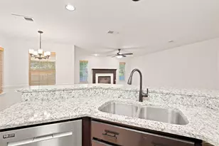 5334 Stafford Cir, Pace, FL 32571 - Photo 16