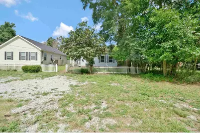2007 Augusta Ave, Pensacola, FL 32507 - Photo 2