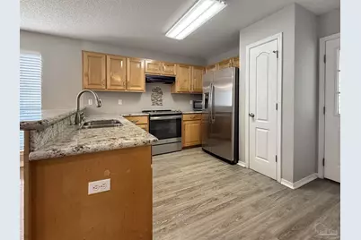 2121 Pin High Dr, Pensacola, FL 32526 - Photo 6