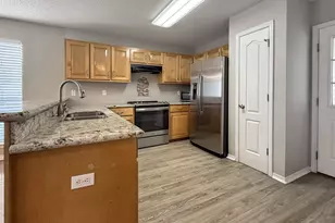 2121 Pin High Dr, Pensacola, FL 32526 - Photo 6