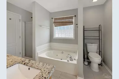 2121 Pin High Dr, Pensacola, FL 32526 - Photo 18