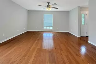 2121 Pin High Dr, Pensacola, FL 32526 - Photo 8