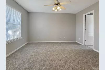 2121 Pin High Dr, Pensacola, FL 32526 - Photo 16