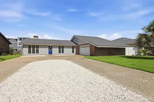 1119 Seabreeze Ln, Gulf Breeze, FL 32563 - Photo 44