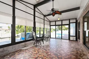 1119 Seabreeze Ln, Gulf Breeze, FL 32563 - Photo 28