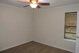 7823 Dartmoor Dr, Pensacola, FL 32514 - Photo 10