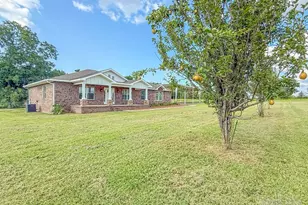 3630 Aubrey Ln, Pace, FL 32571 - Photo 4