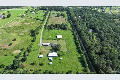 3630 Aubrey Ln, Pace, FL 32571 - Photo 2