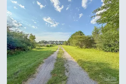 3630 Aubrey Ln, Pace, FL 32571 - Photo 6