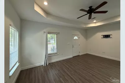 2010 W Gregory St, Pensacola, FL 32502 - Photo 6