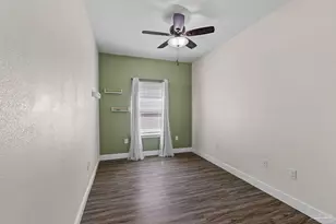 2010 W Gregory St, Pensacola, FL 32502 - Photo 12