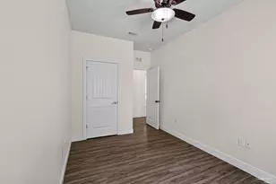 2010 W Gregory St, Pensacola, FL 32502 - Photo 16