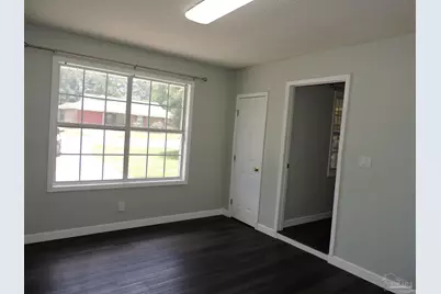 7674 Old Hickory Dr, Pensacola, FL 32507 - Photo 18