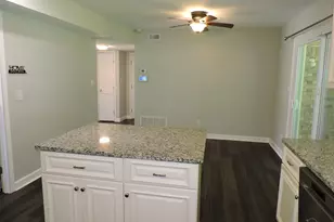 7674 Old Hickory Dr, Pensacola, FL 32507 - Photo 14